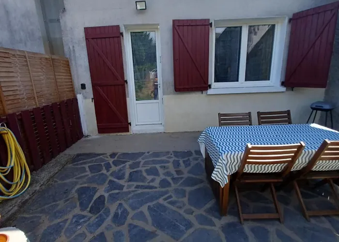 Rural Chataigneraie Cantalienne Tatil Evi Saint-Antoine (Cantal)